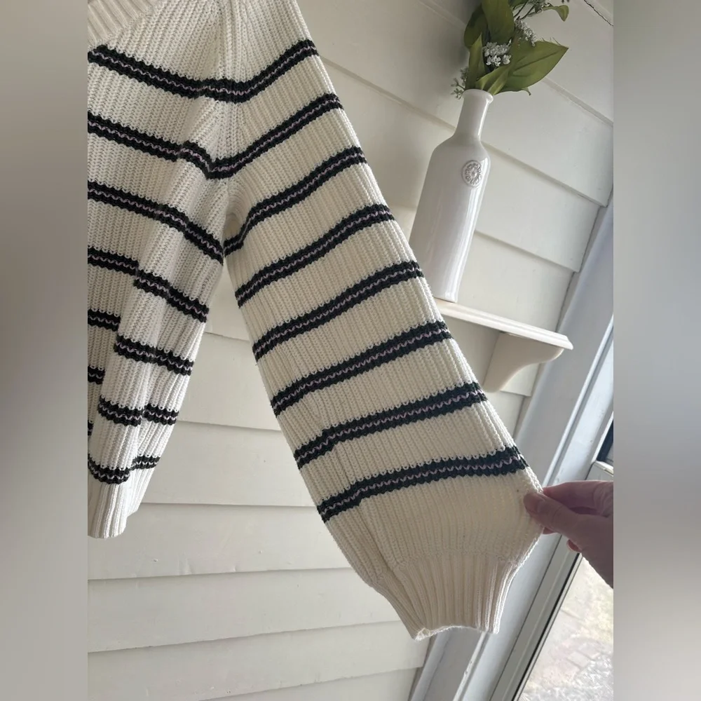 Lands' End Drifter V-Neck Striped Sweater Women’s Size Medium - Picture 8 of 11